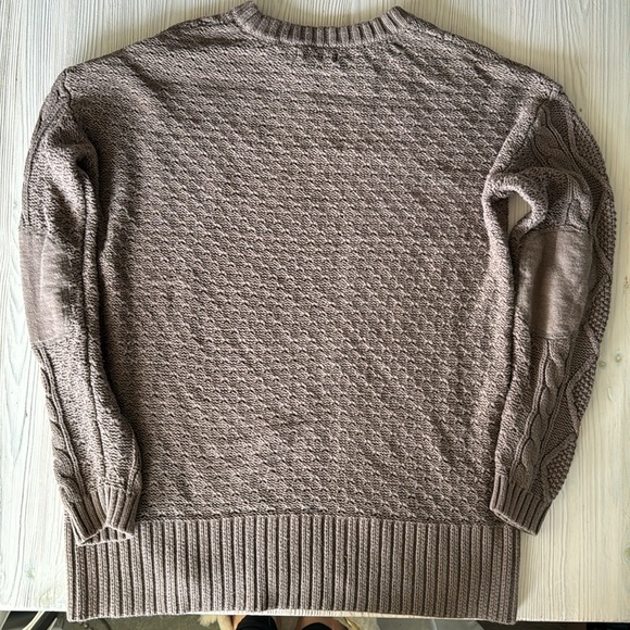 BDG Cable High/Low Crew Neck Knitted Elbow patch Pullover Brown Sweater XS - Picture 7 of 12